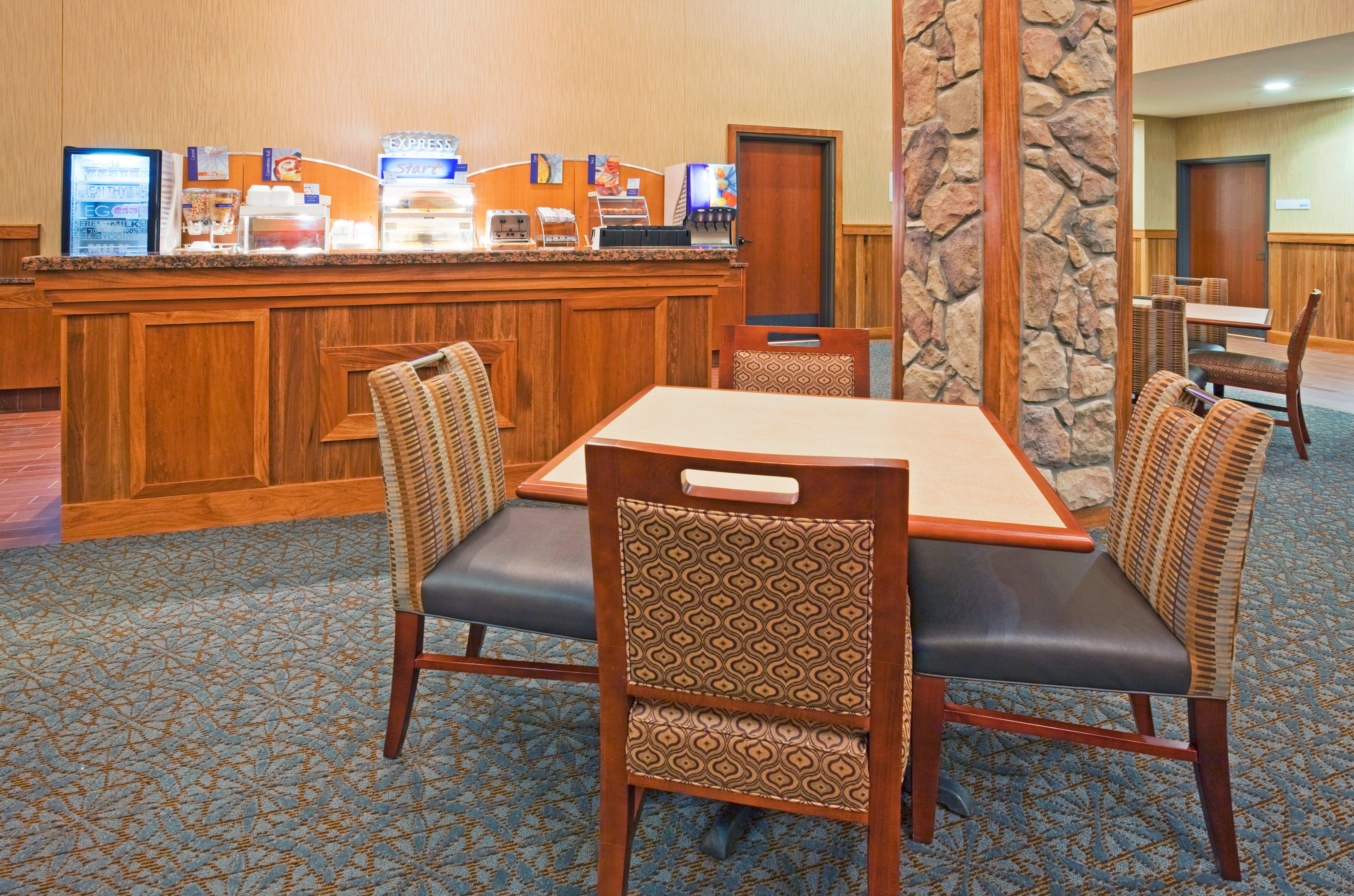 Comfort Inn & Suites Mountain Iron And Virginia Dış mekan fotoğraf