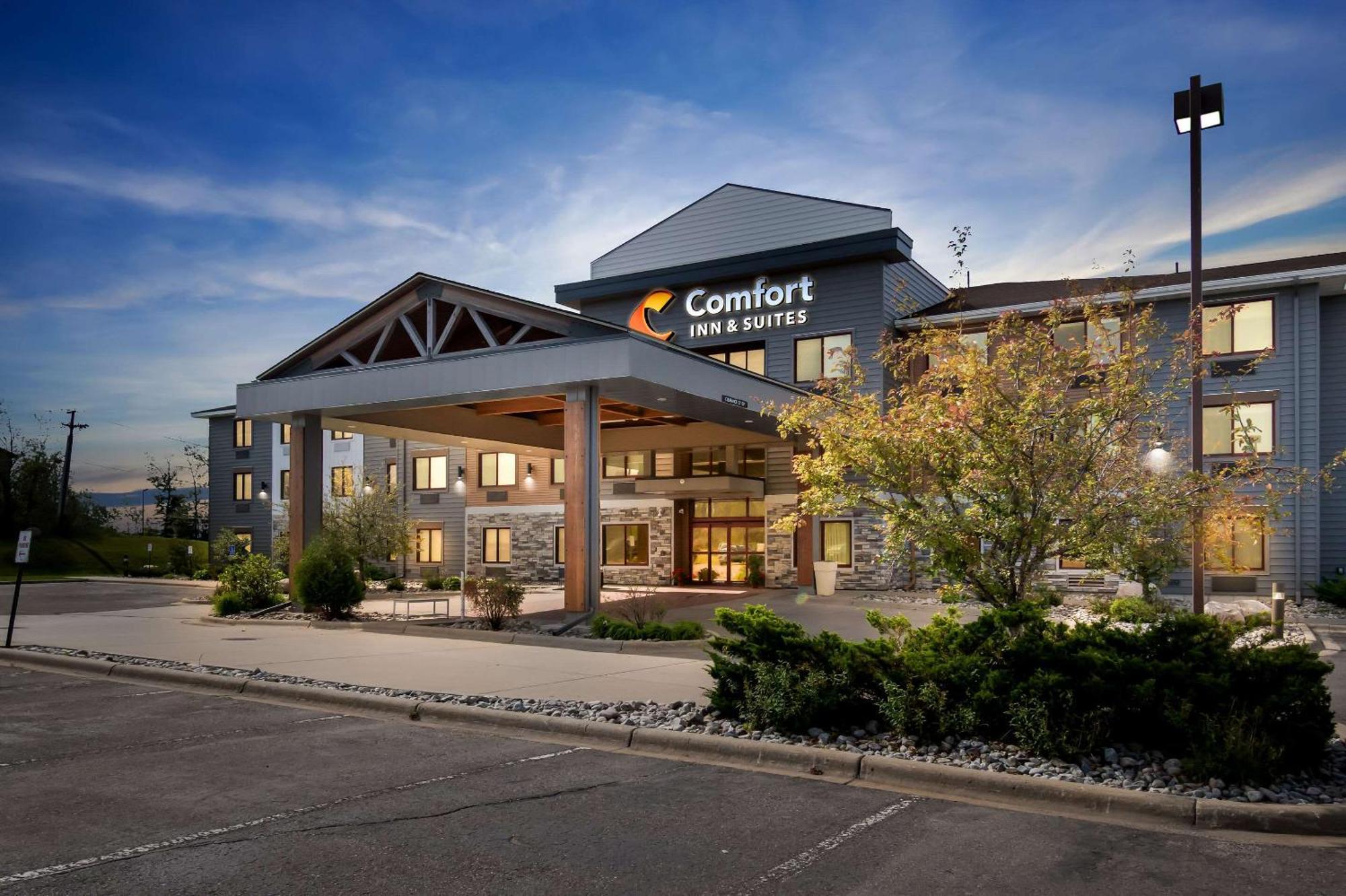 Comfort Inn & Suites Mountain Iron And Virginia Dış mekan fotoğraf