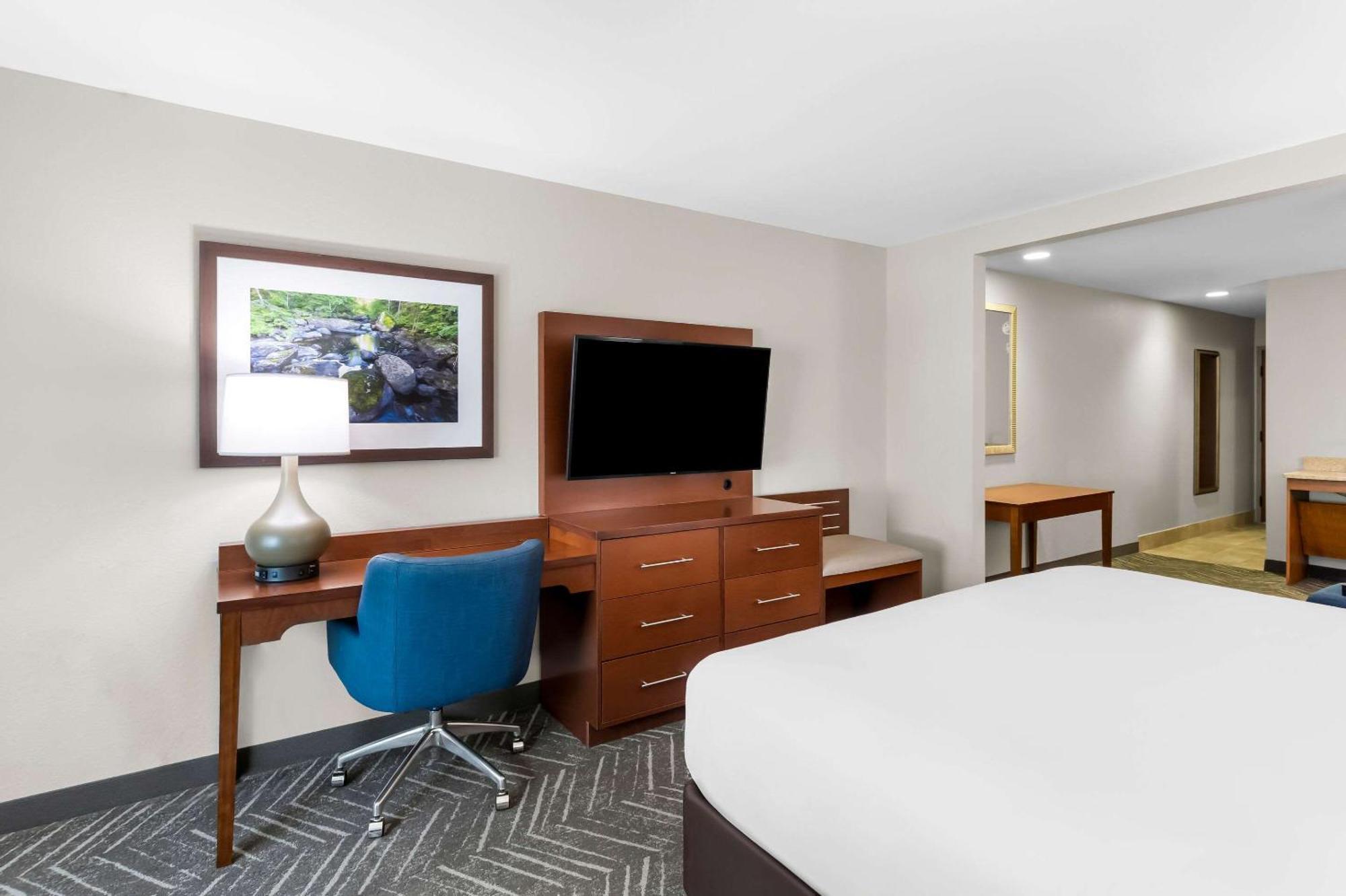 Comfort Inn & Suites Mountain Iron And Virginia Dış mekan fotoğraf