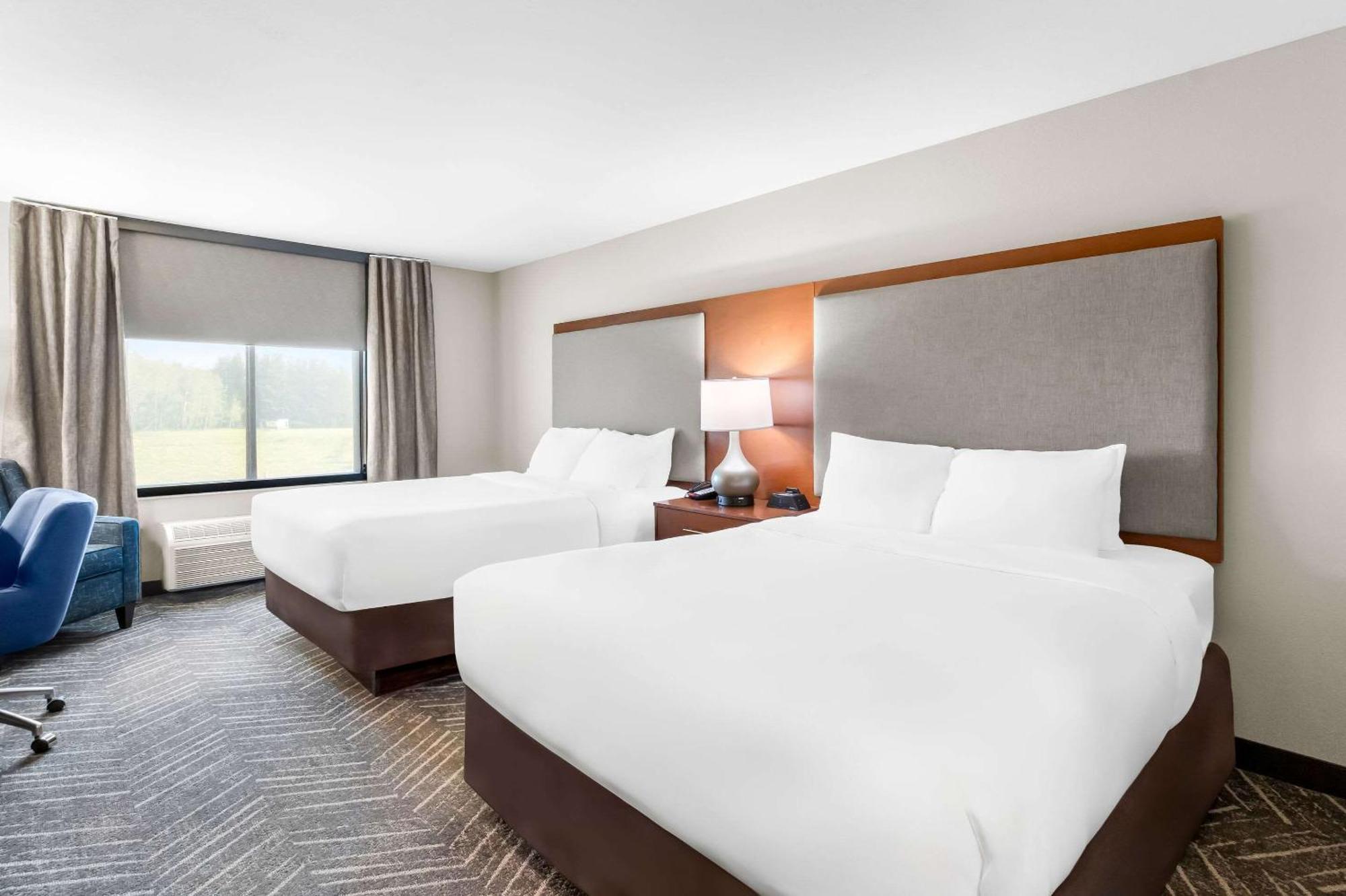 Comfort Inn & Suites Mountain Iron And Virginia Dış mekan fotoğraf