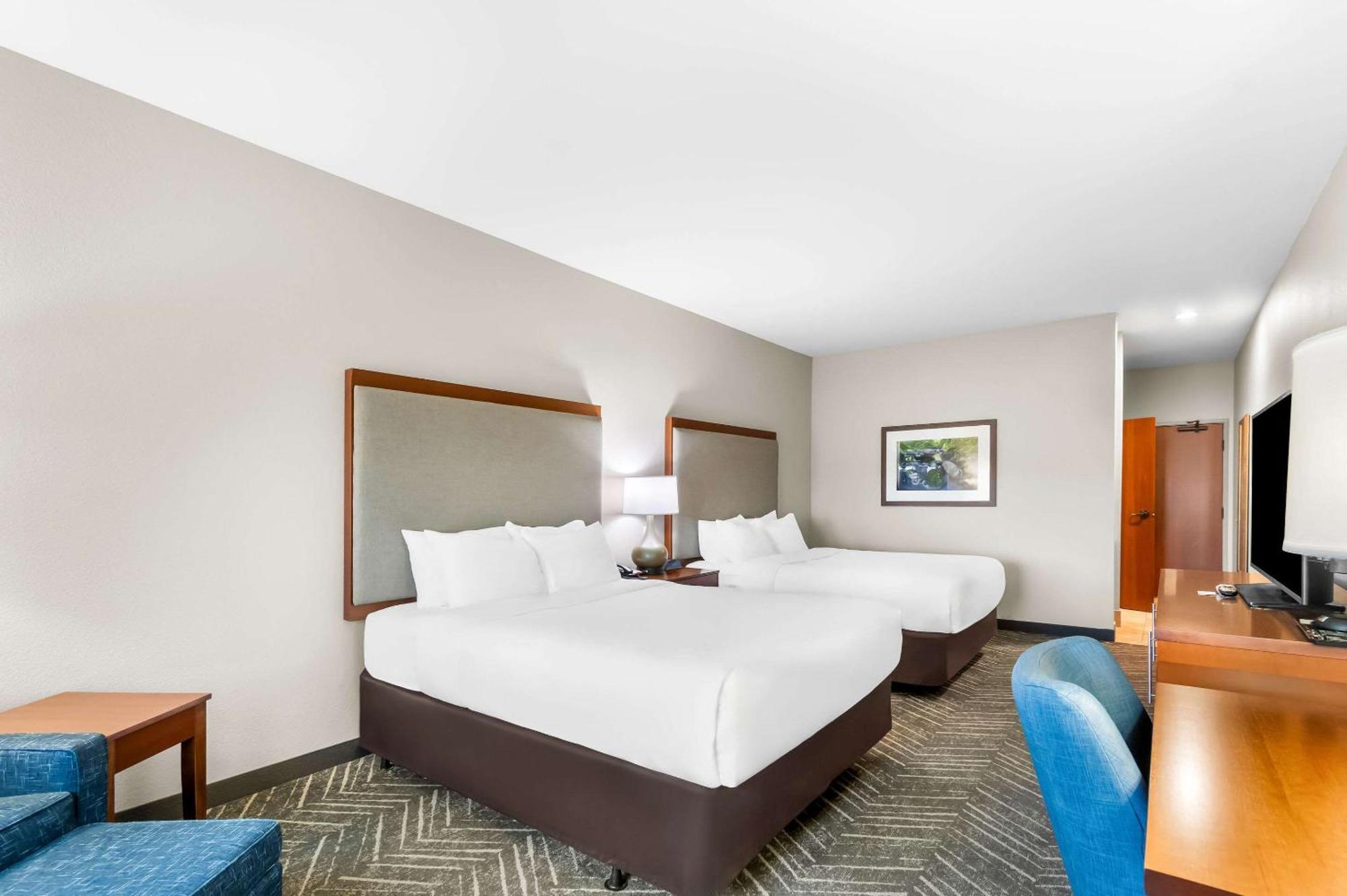 Comfort Inn & Suites Mountain Iron And Virginia Dış mekan fotoğraf