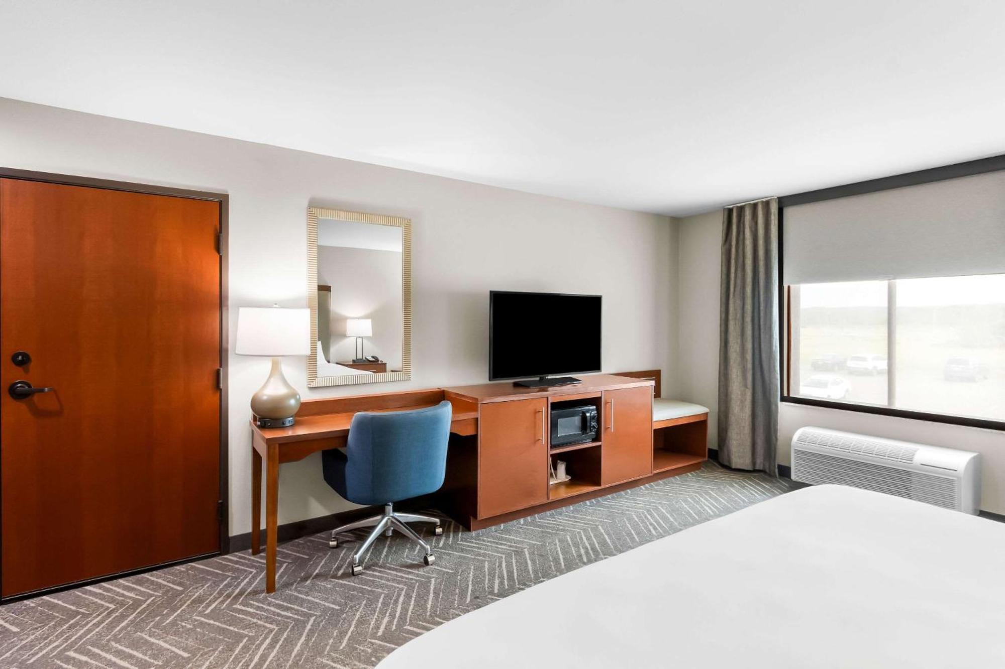 Comfort Inn & Suites Mountain Iron And Virginia Dış mekan fotoğraf